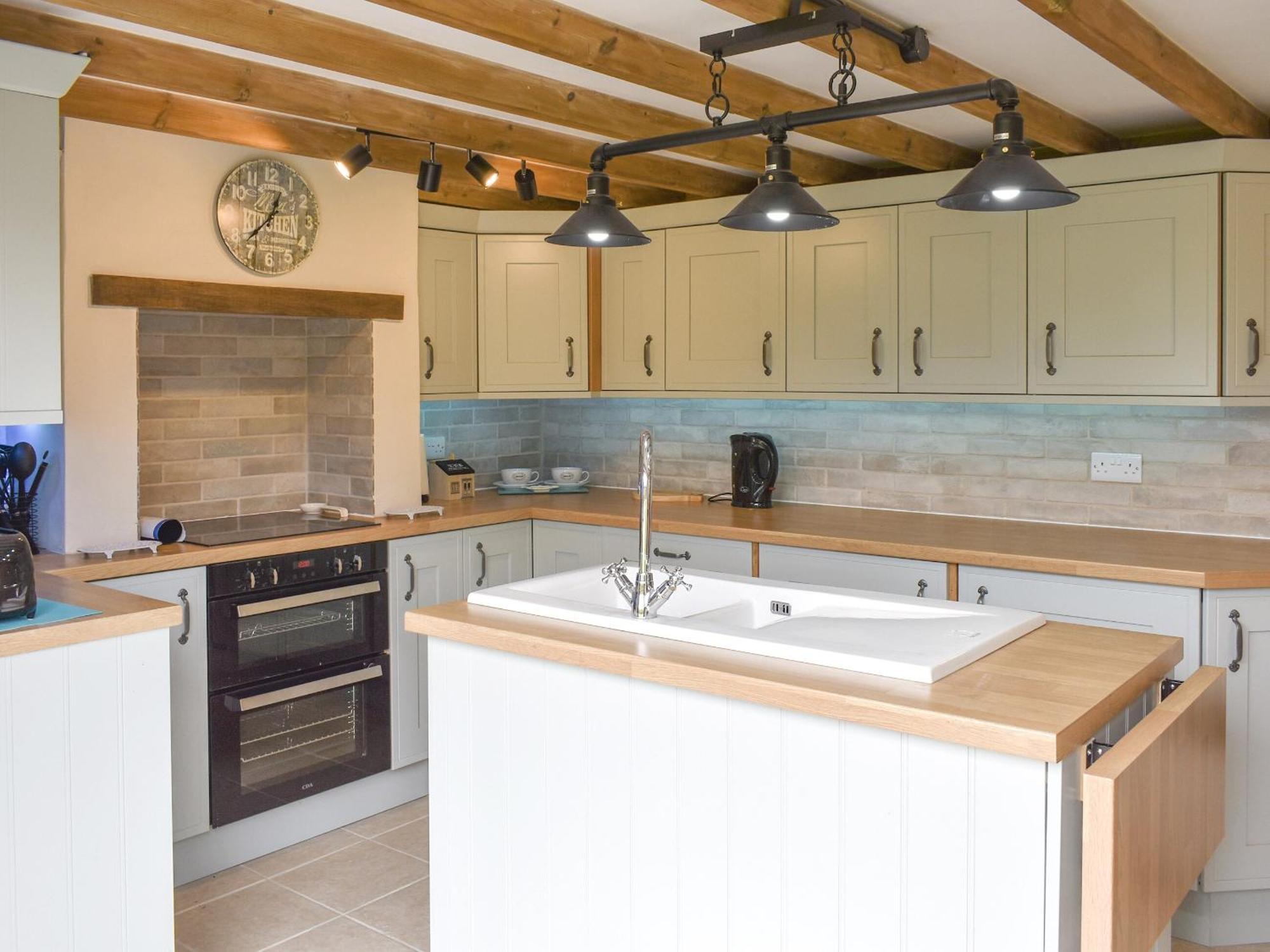 Well Cottage Itchingfield ภายนอก รูปภาพ